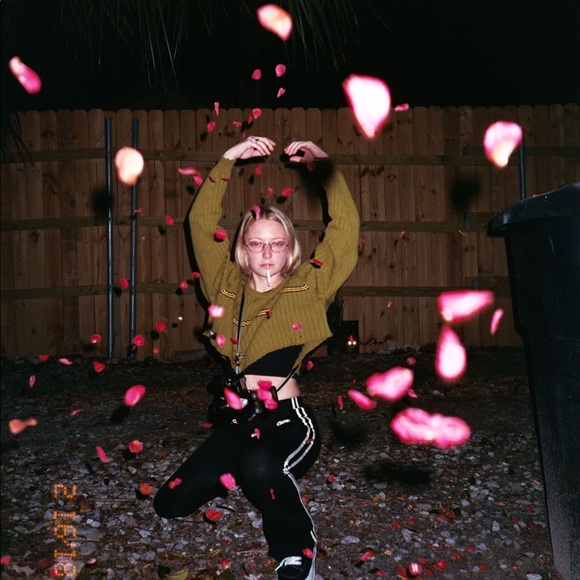 Meet your Posher, Candid Cameraman - Picture 4 of 8